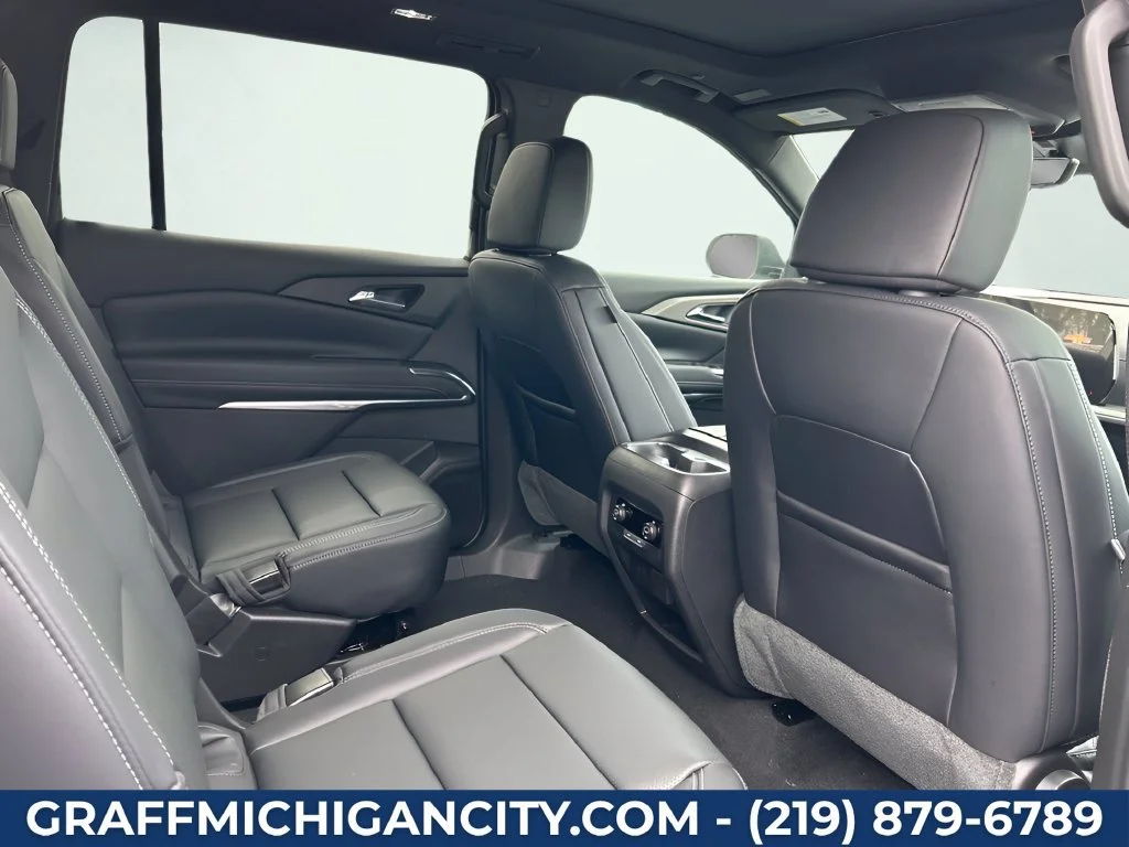 New 2027 Summit White Chevrolet LT image 29