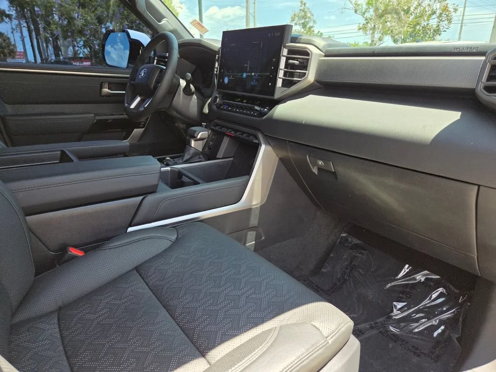 Used 2025 Ice Toyota Limited image 10