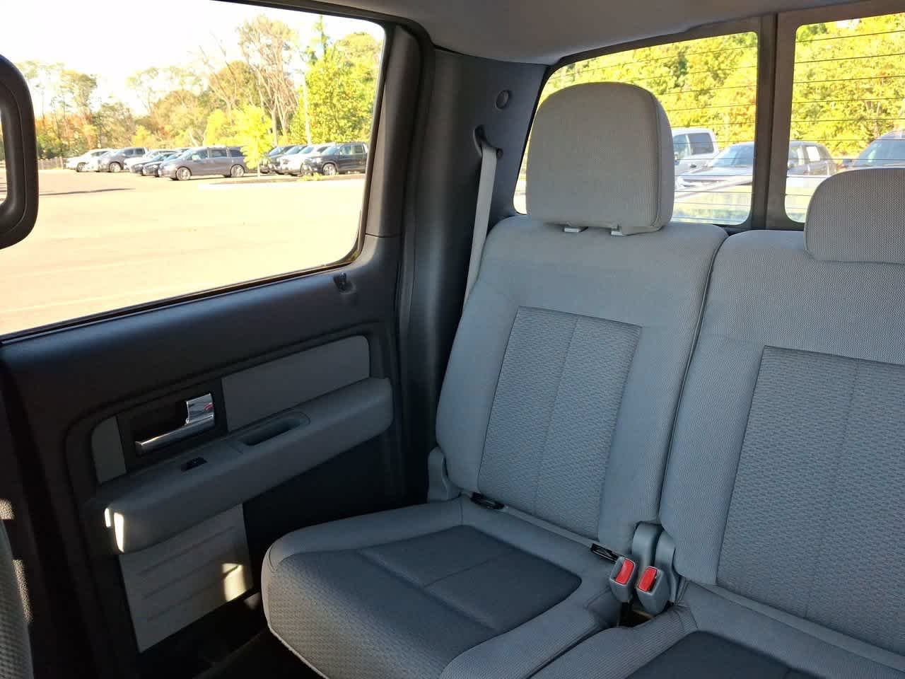 Used 2014 Sterling Gray Metallic/Ingot Silver Metallic Ford XLT image 12