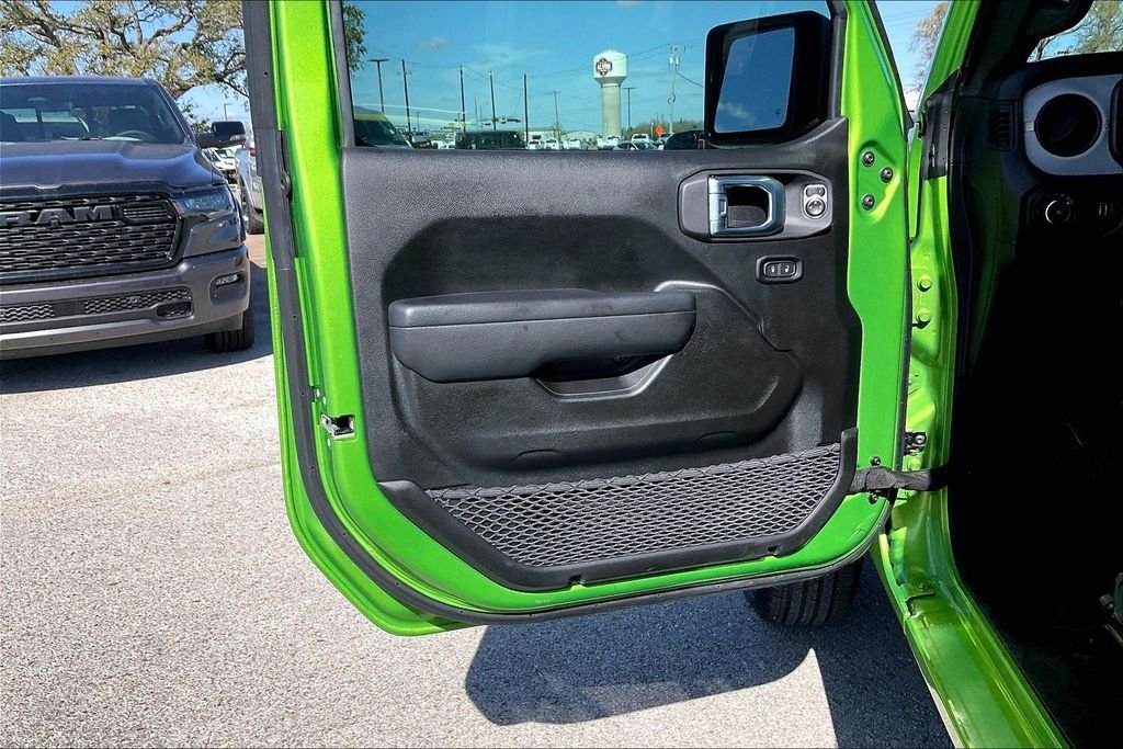 New 2026 Jeep Wrangler Sport S 4D Sport Utility