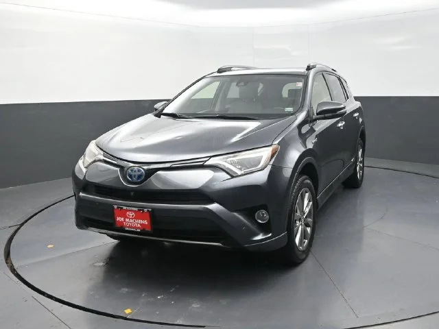 Used 2018 Gray Toyota Limited image 2