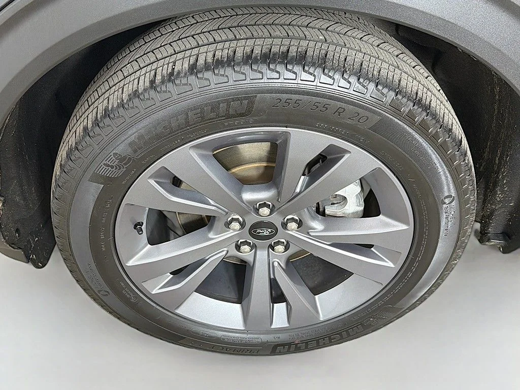 Used 2023 Blue Metallic Ford XLT image 22