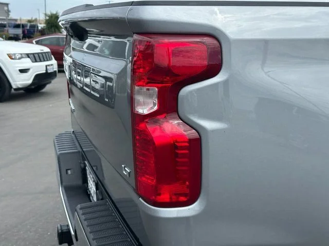 Used 2026 Sterling Gray Metallic Chevrolet LT image 7