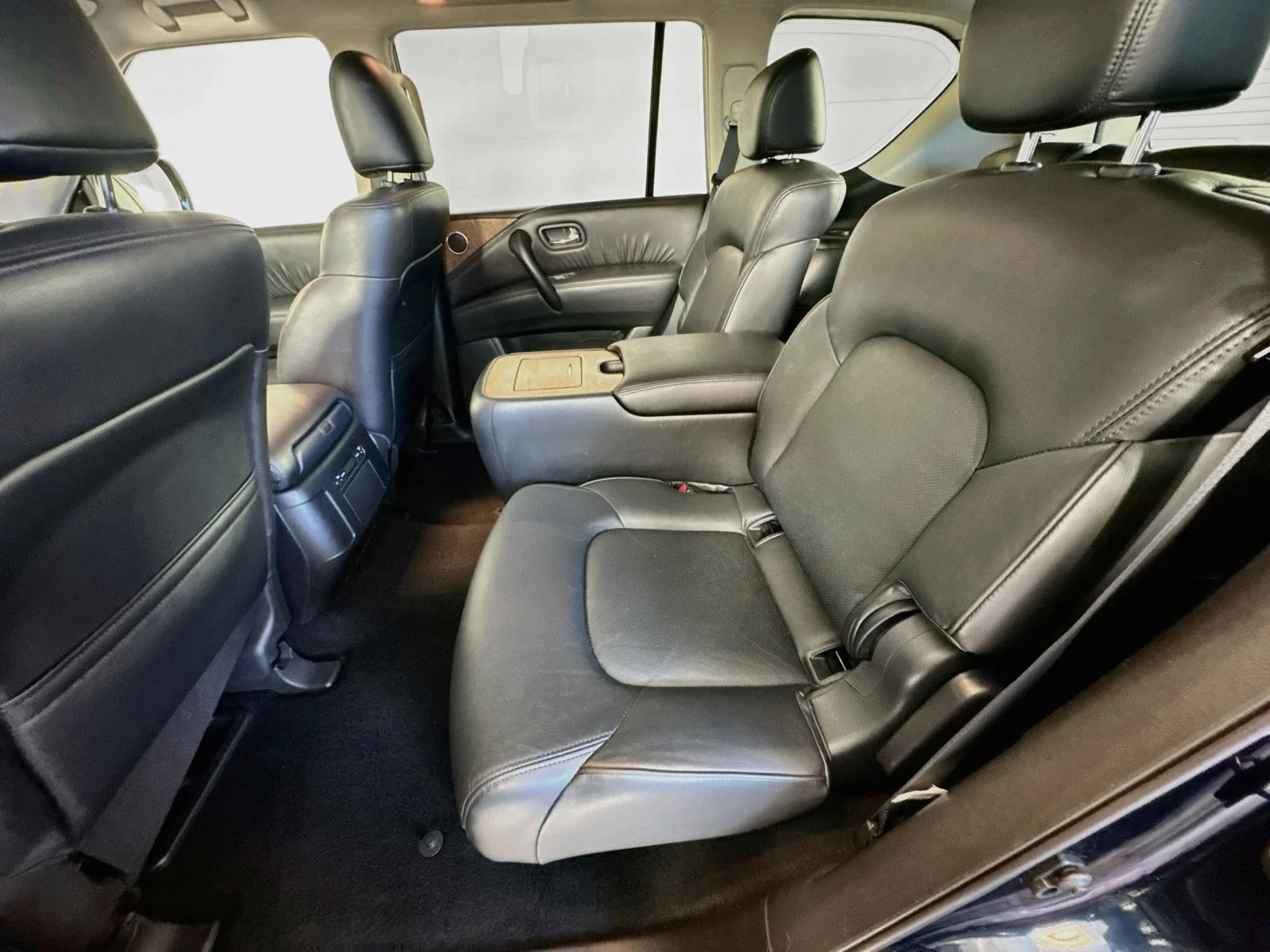 Used 2024 Hermosa Blue Pearl Nissan SL image 23