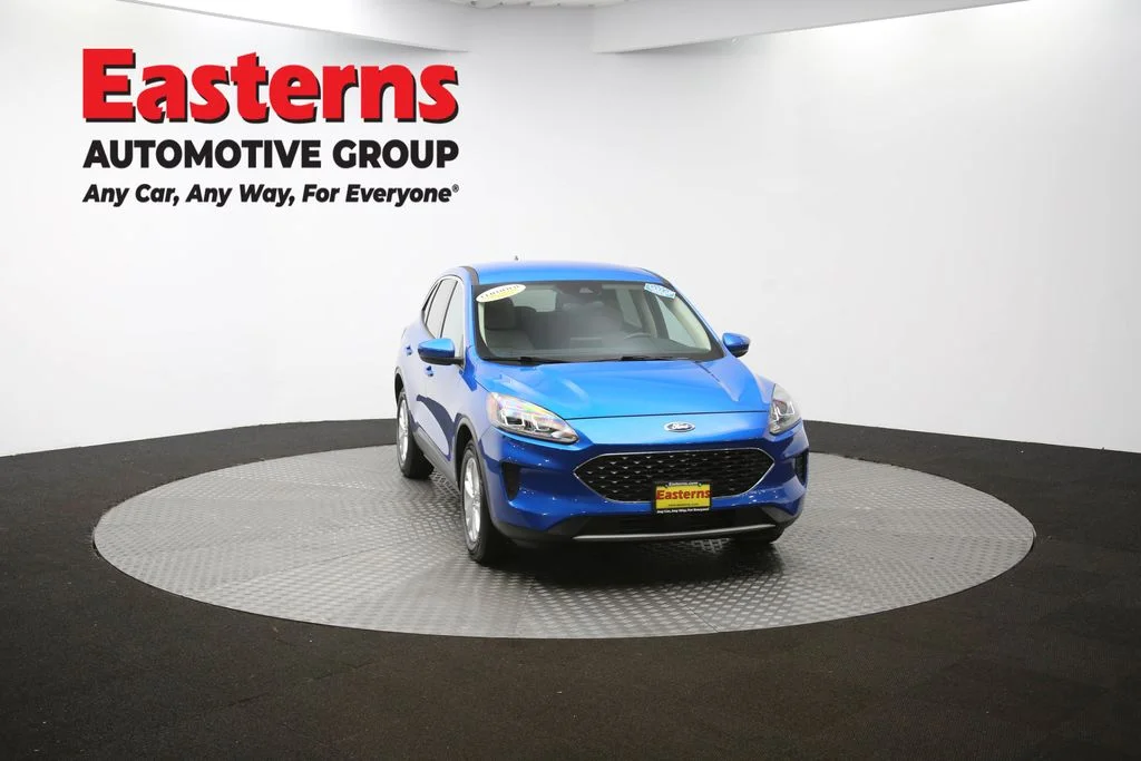 Used 2020 Blue Ford SE image 50
