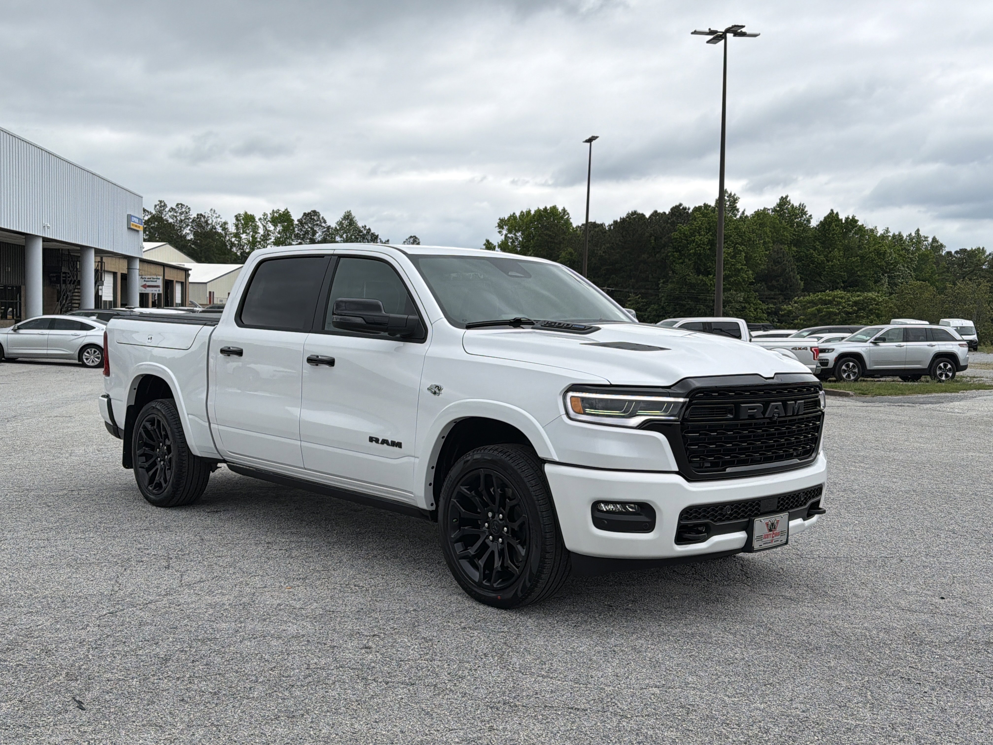New 2026 Ivory White Tri-Coat Pearl-Coat Exterior Paint RAM Limited image 2