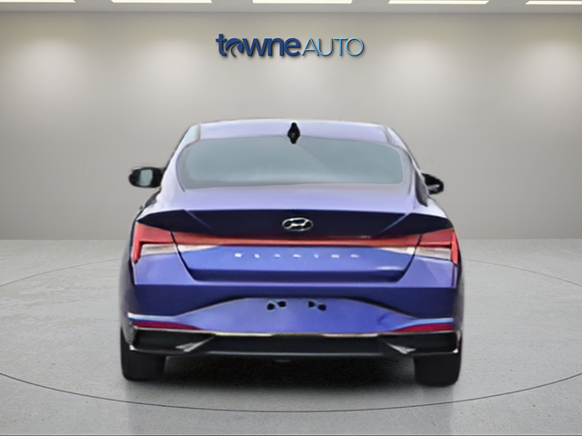 Used 2023 Blue Hyundai Limited image 4