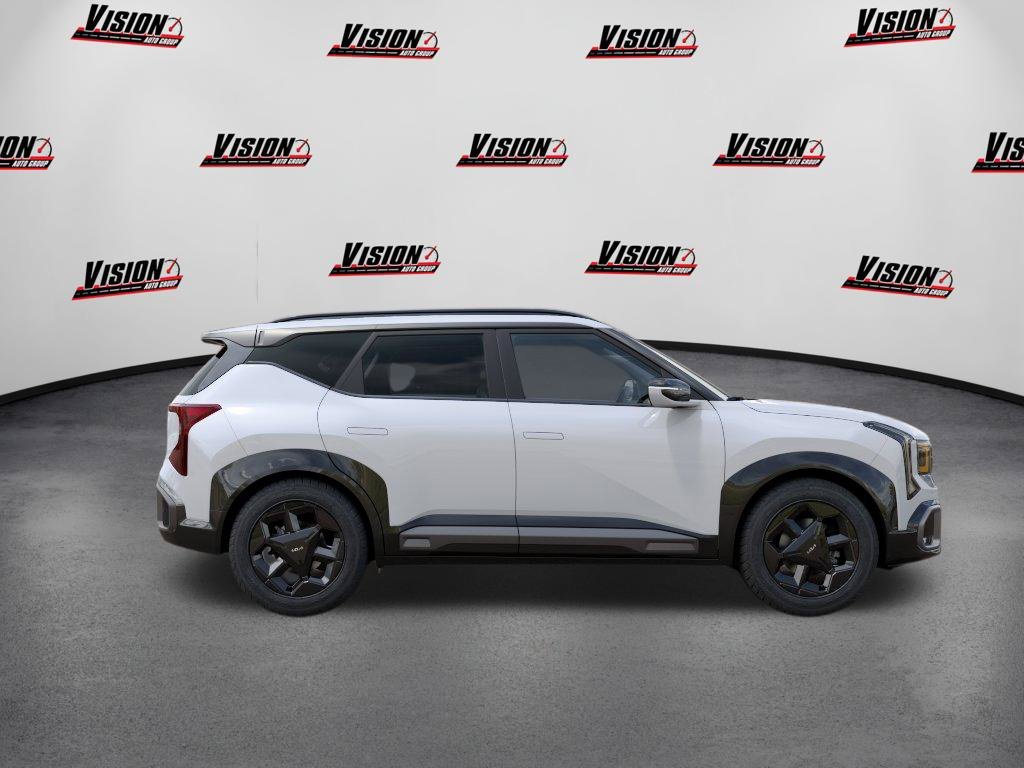 New 2027 Snow White Pearl Kia X-Line S image 7