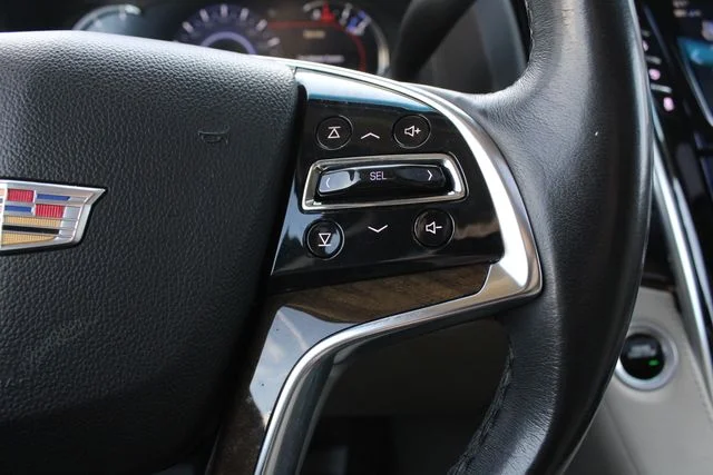 Used 2020 Black Cadillac Luxury image 16