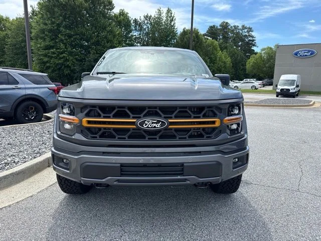 New 2026 Carbonized Gray Metallic Ford Tremor image 4