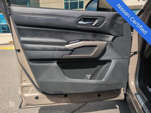Certified Used 2023 Beige Nissan Platinum image 9