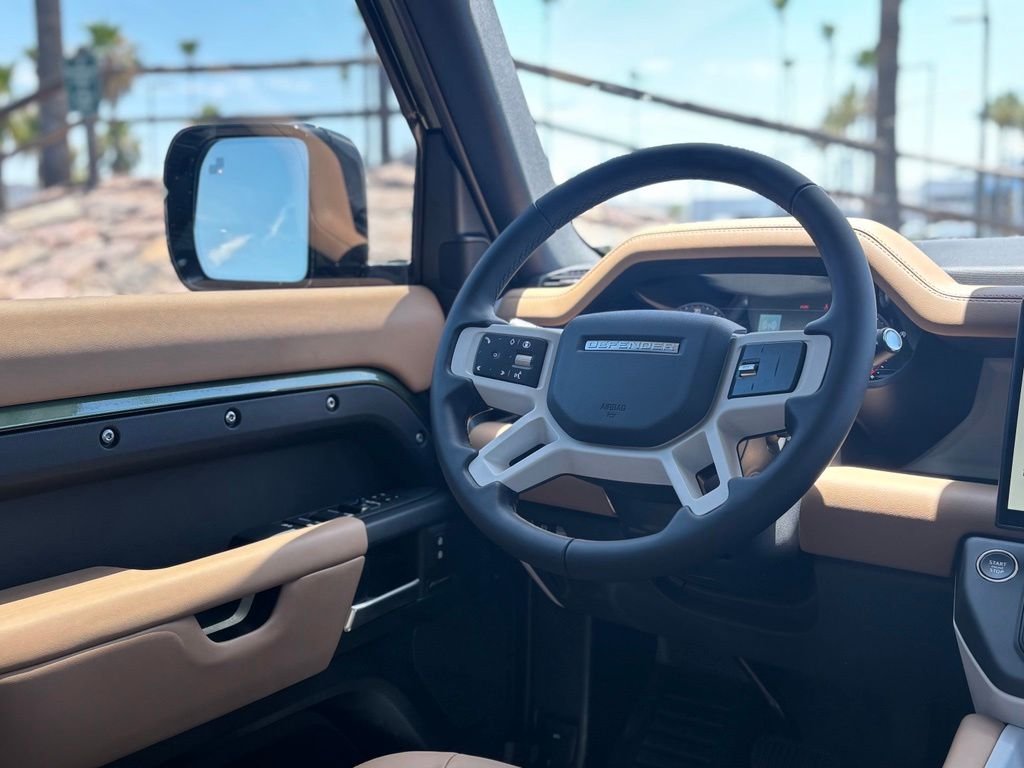 New 2026 Woolstone Green Land Rover S image 6