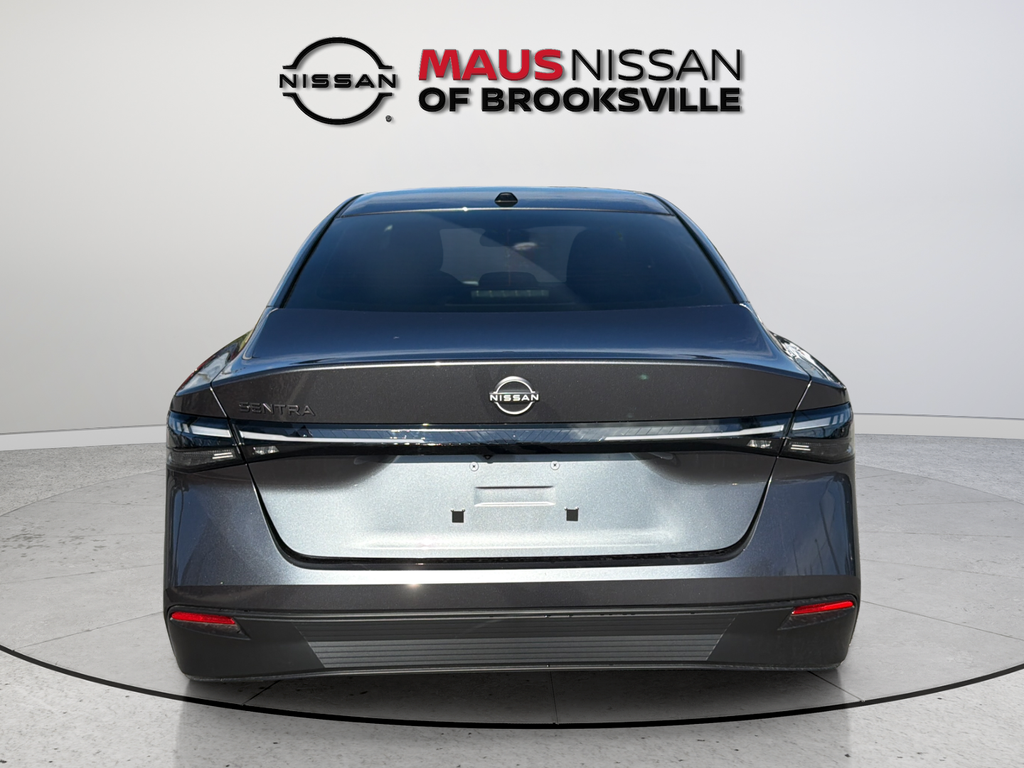 New 2027 Gray Nissan SV image 9