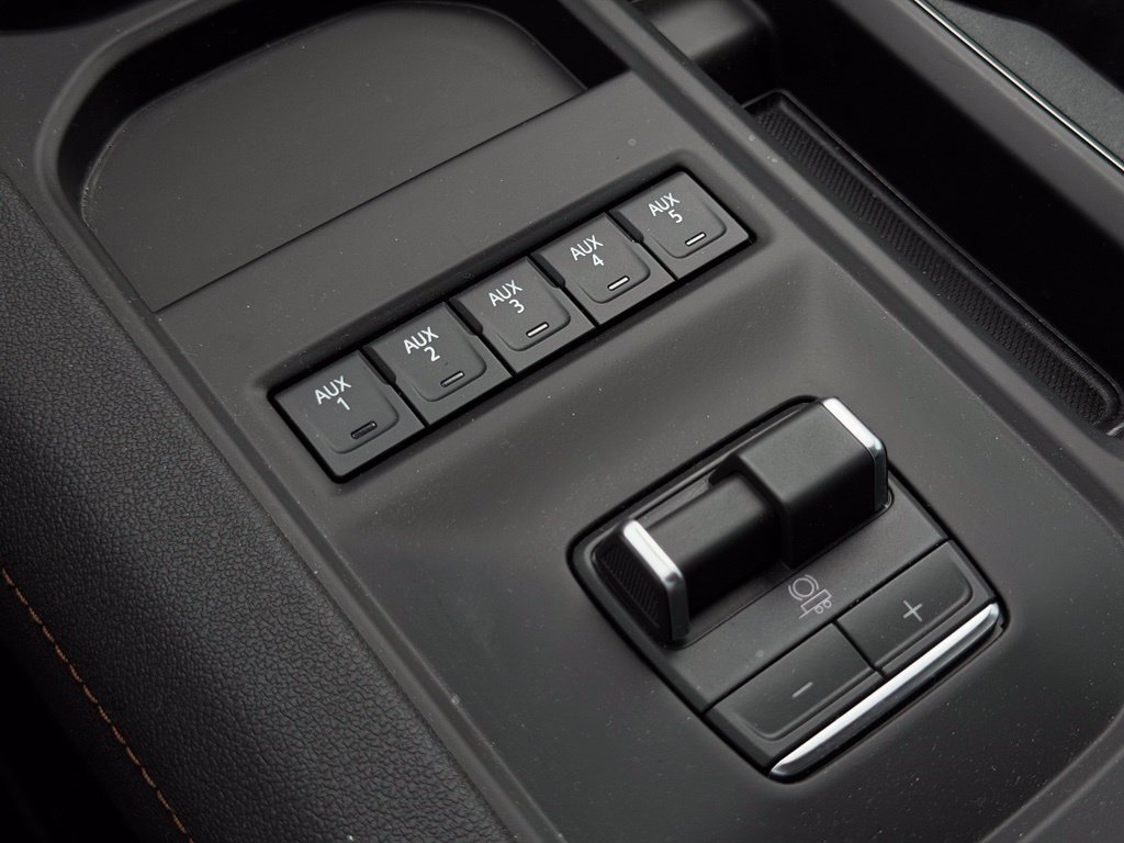 2026 GMC Sierra 2500HD AT4 - Photo 38
