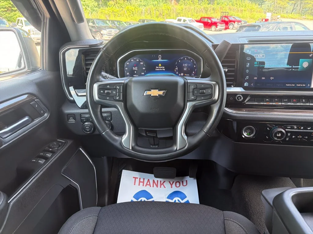 2023 Chevrolet Silverado 1500 LT - Photo 44