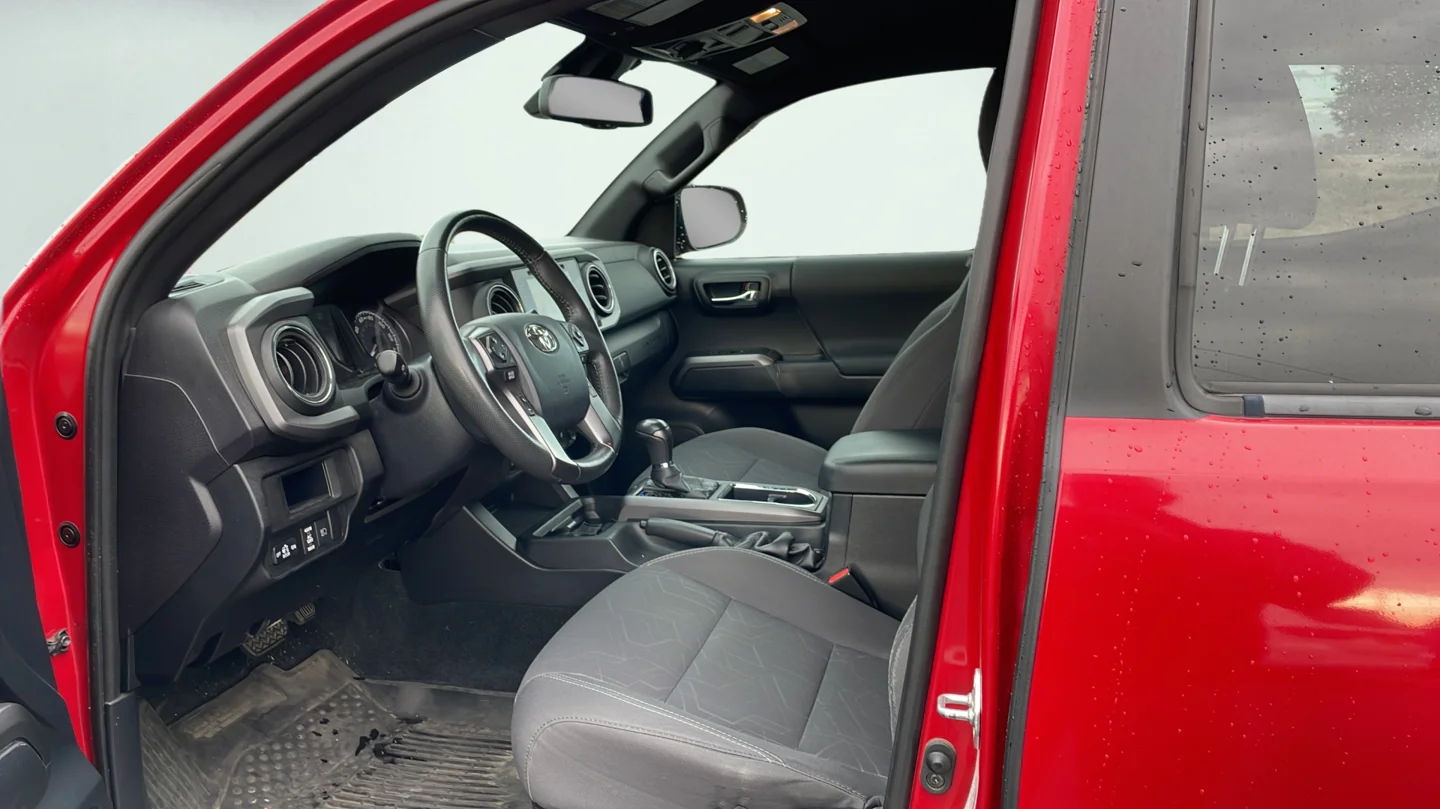 Used 2018 Red Toyota TRD Off-Road image 9