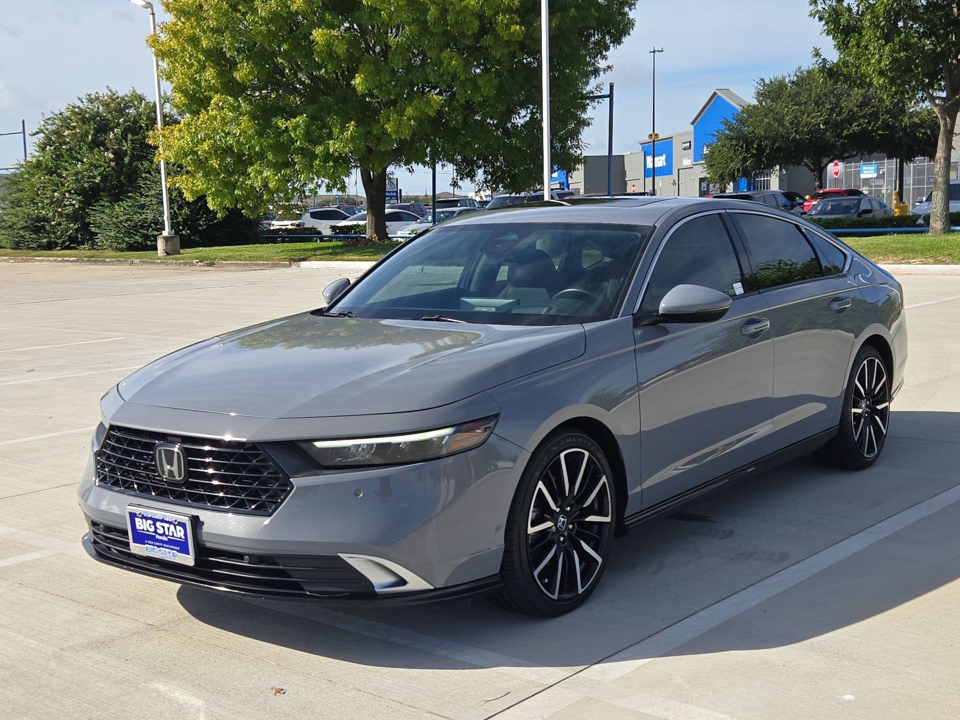 Certified Used 2024 Gray Honda Touring image 7
