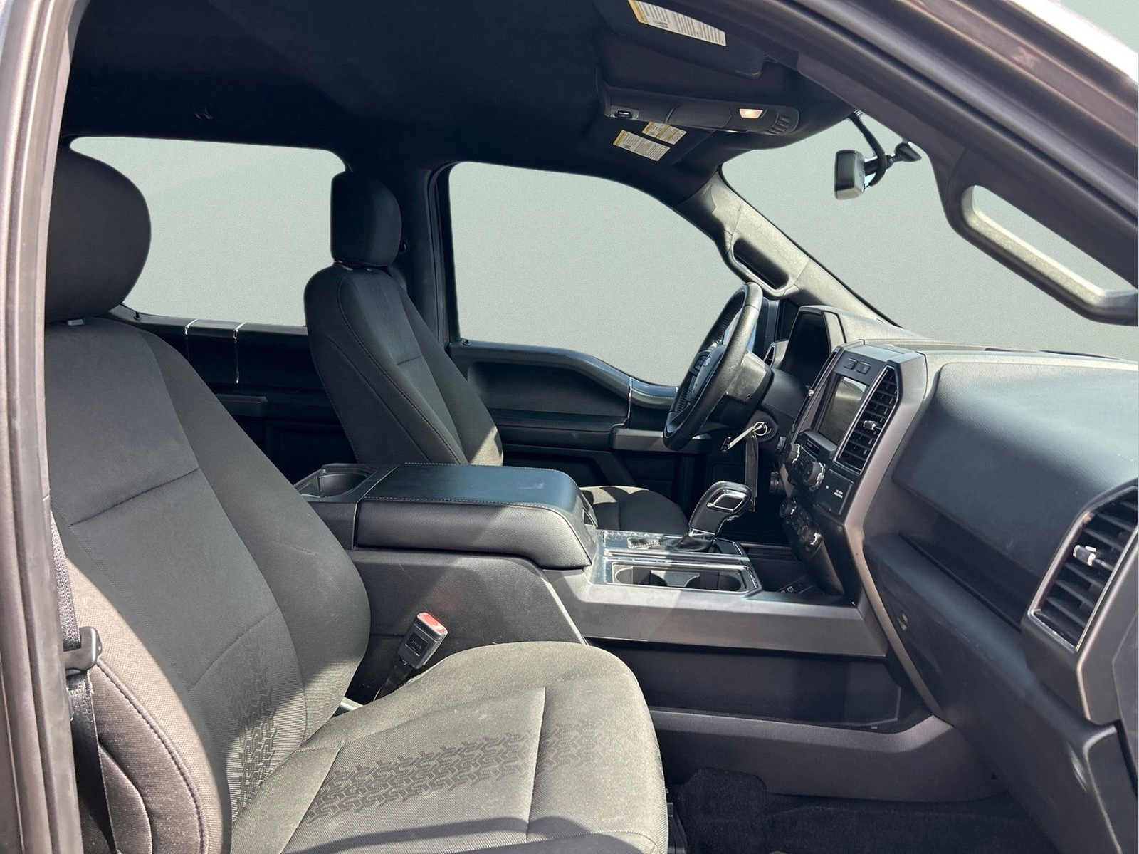 Used 2018 Gray Ford XLT image 12