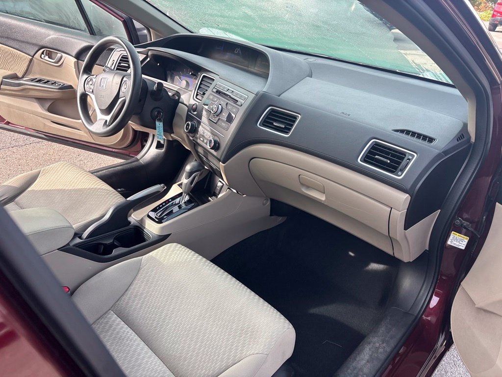 Used 2015 Red Honda LX image 16