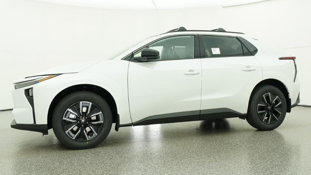 New 2026 Wind Chill Pearl Toyota XLE image 44