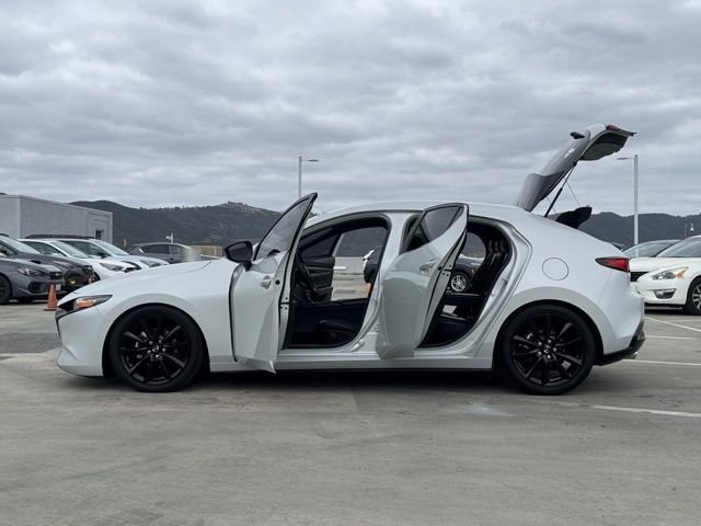 Certified Used 2024 Ceramic White Mazda 2.5 S Select Sport image 27
