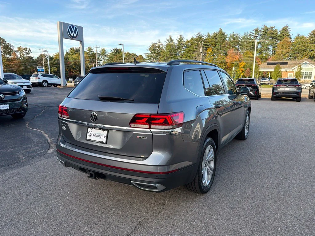 Used 2022 Gray Volkswagen 3.6L V6 SE w/Technology image 6