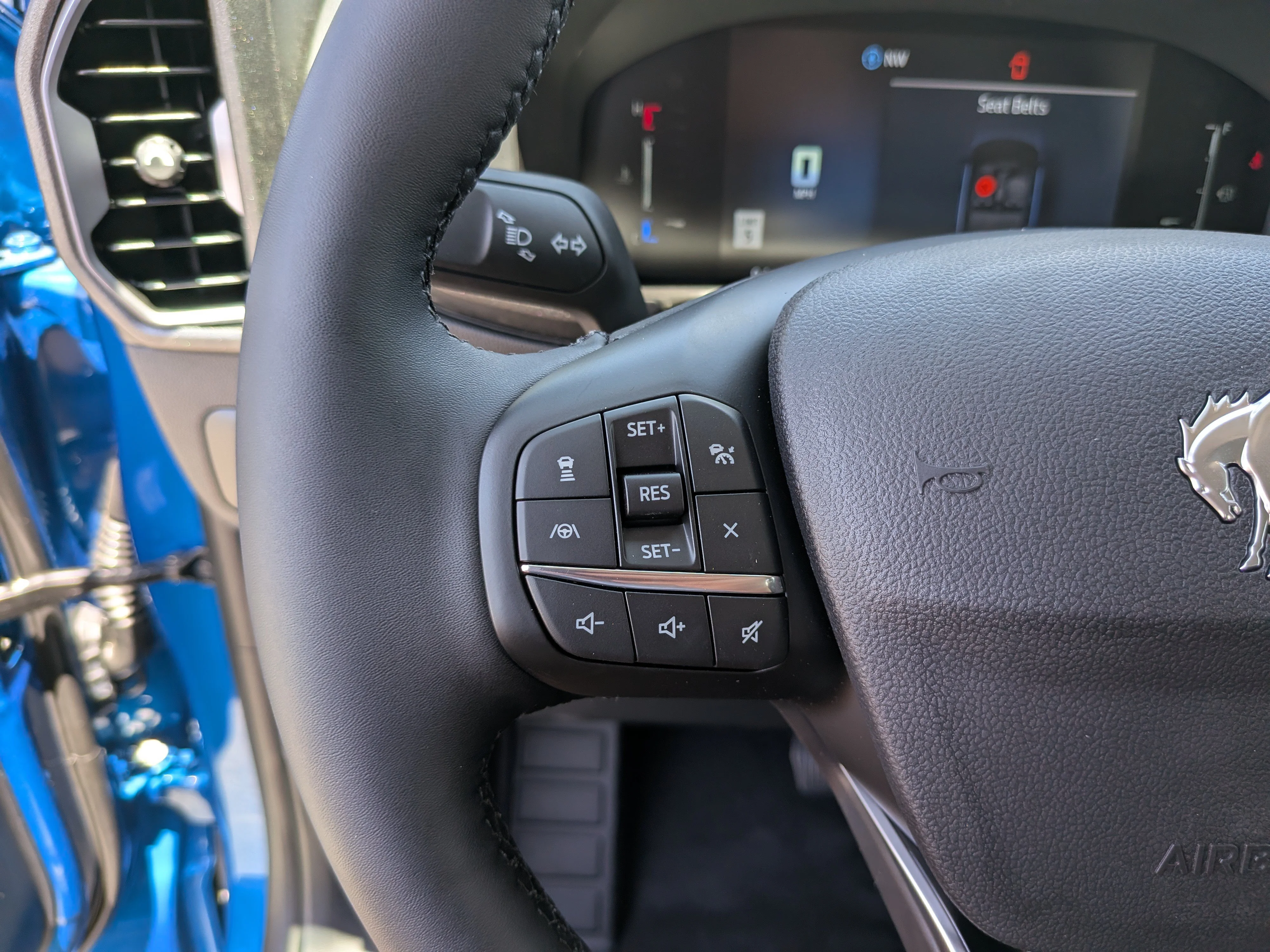 New 2026 Velocity Blue Metallic Ford Outer Banks® image 30