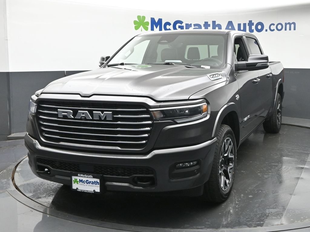 New 2026 Granite Crystal Metallic Clear-Coat Exterior Paint RAM Laramie image 22