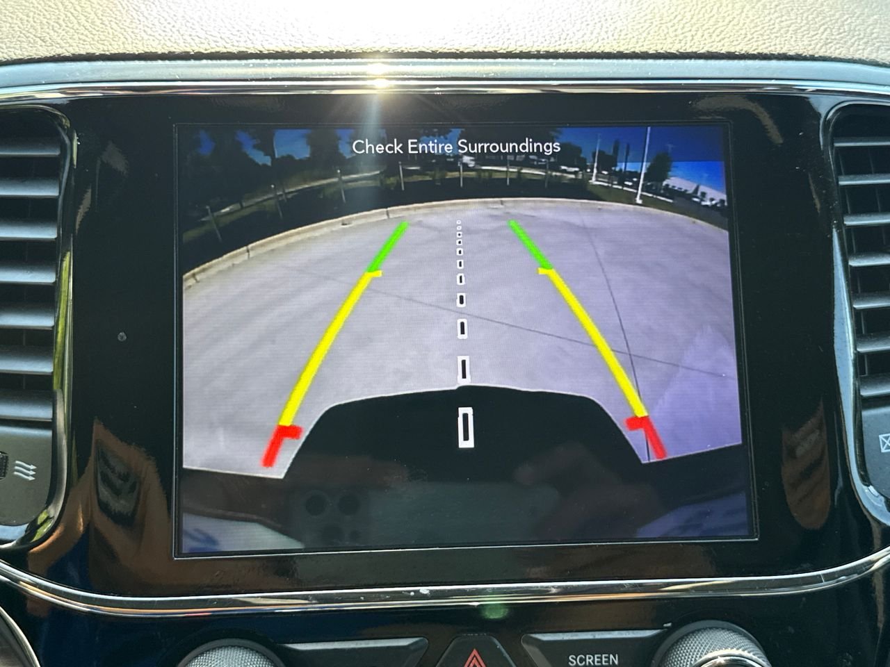 Used 2019 Red Jeep Laredo E image 27