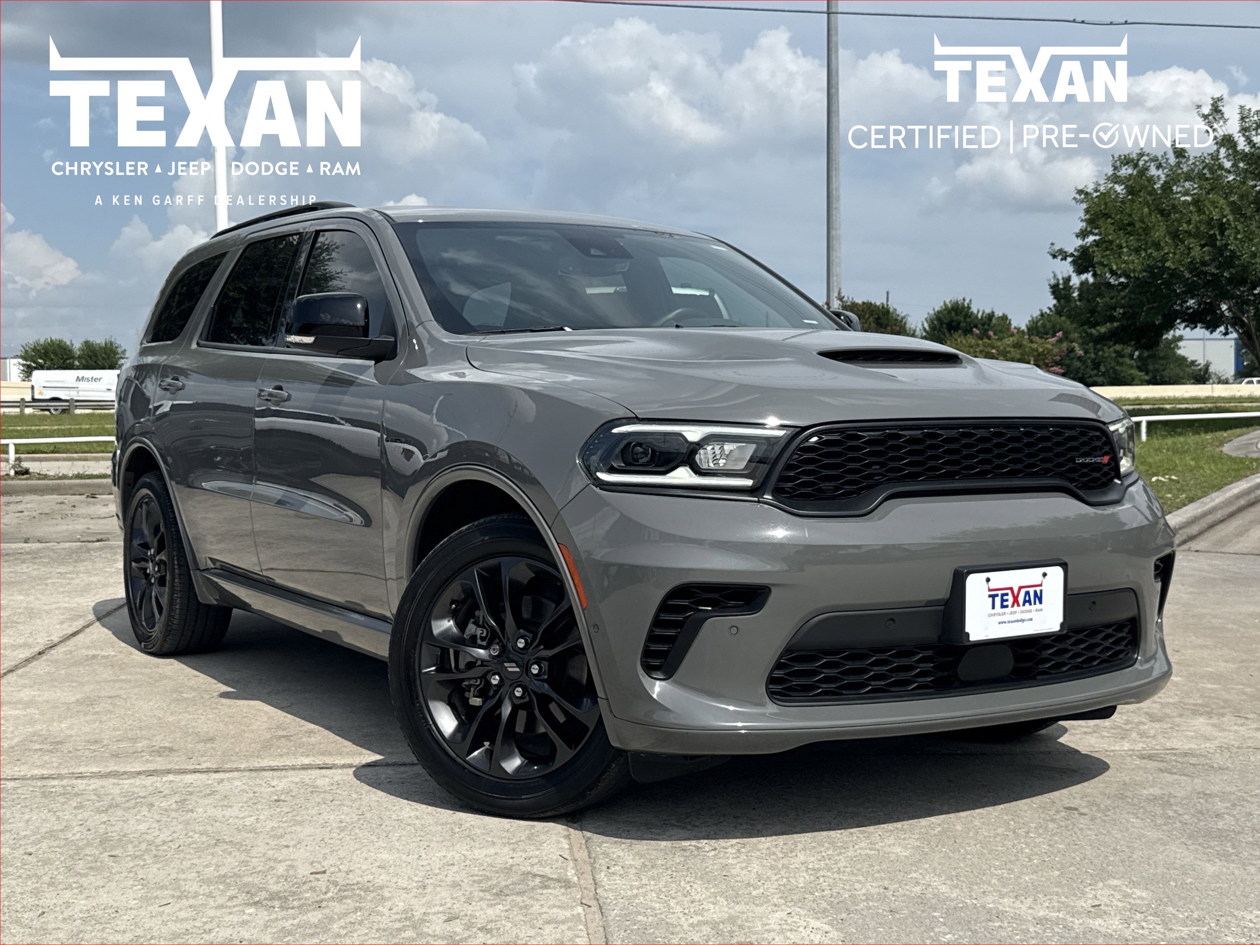 2025 Dodge Durango R/T Plus AWD's photo