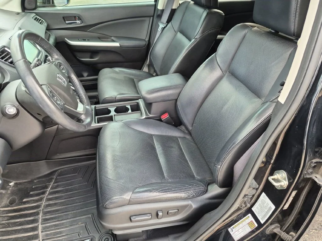 Used 2016 Black Honda Touring image 16