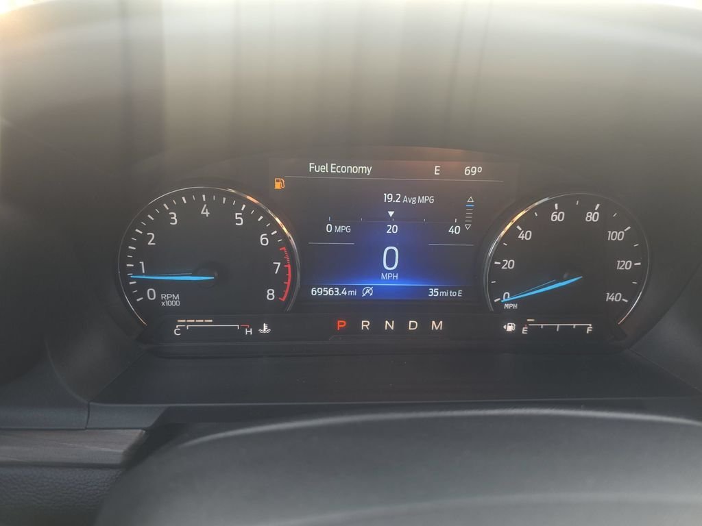 Used 2020 Red Metallic Ford Limited image 13