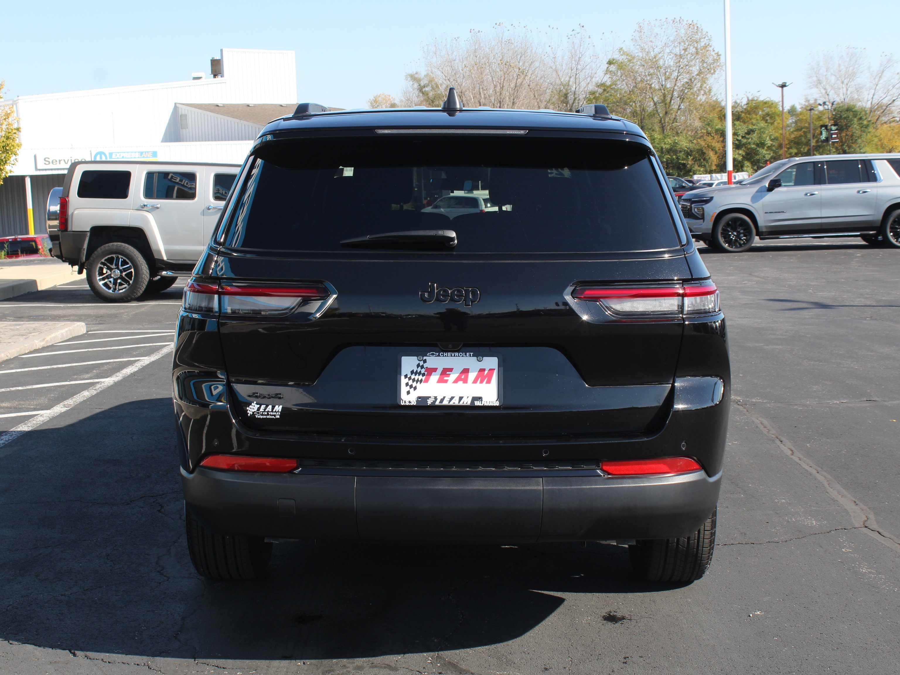 Used 2025 Black Jeep Altitude X image 7
