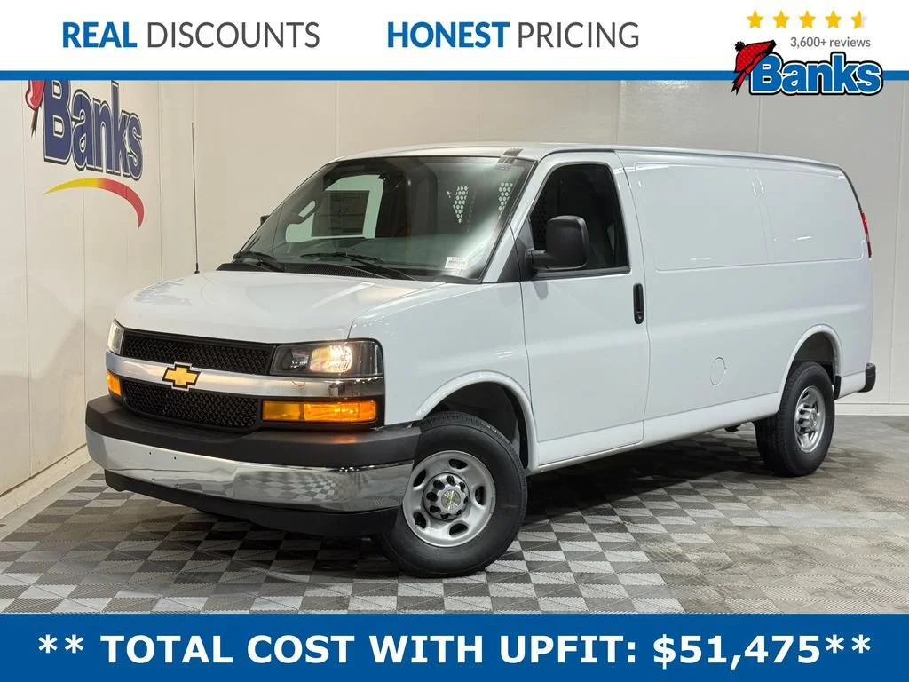 New 2026 Summit White Chevrolet WT image 1