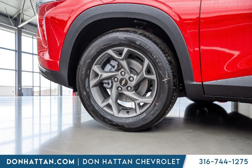 2026 Chevrolet Trax LT - Photo 35