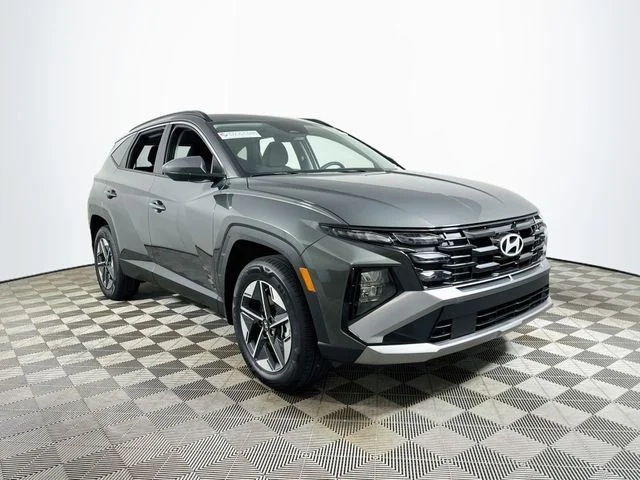 New 2026 Hyundai TUCSON HYBRID SEL