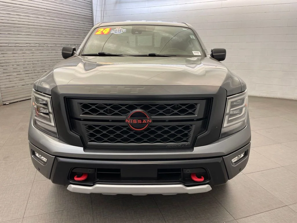 Used 2024 Gray Nissan PRO-4X image 4