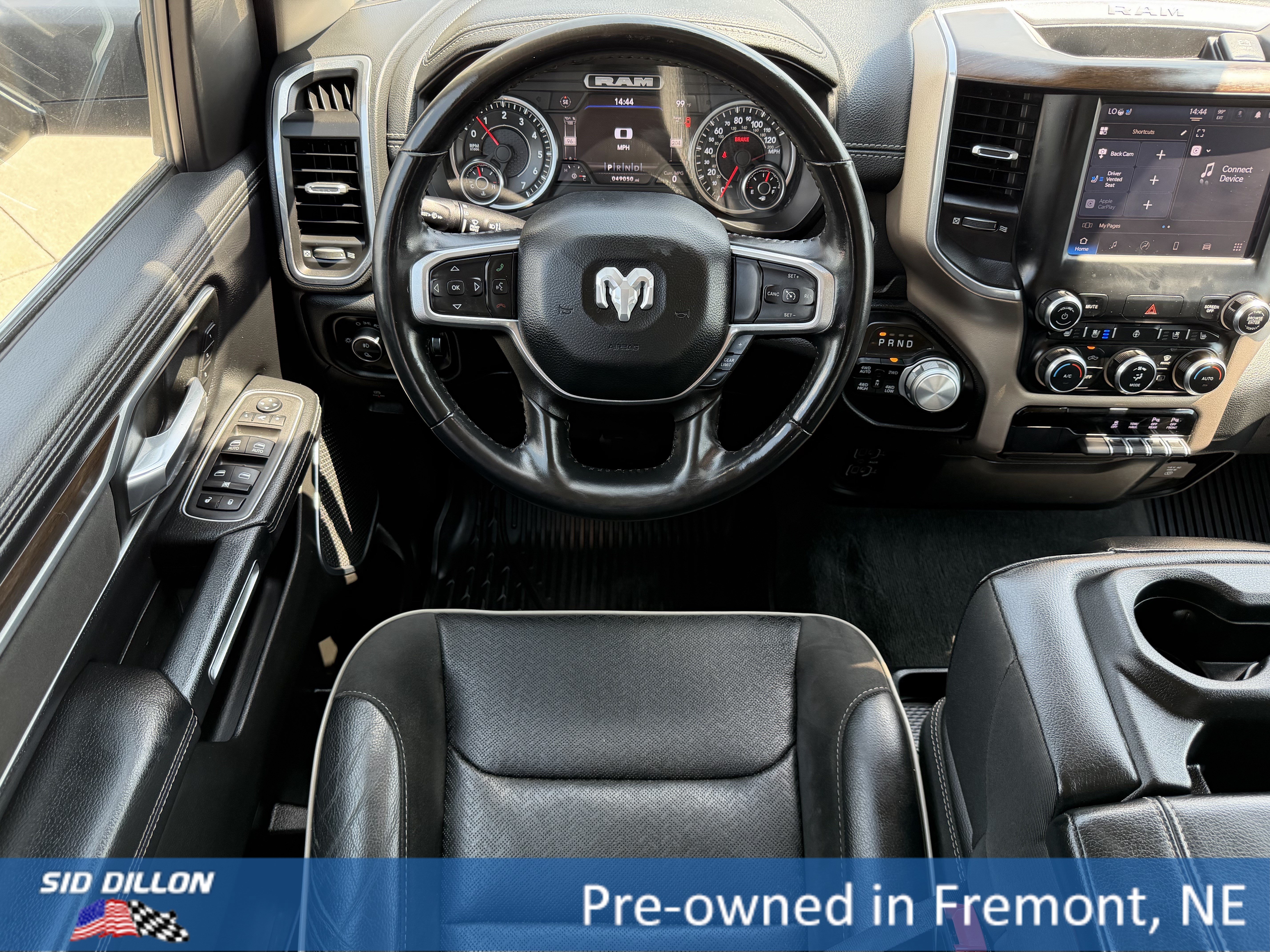 Used 2022 Patriot Blue Pearlcoat Ram Laramie image 4