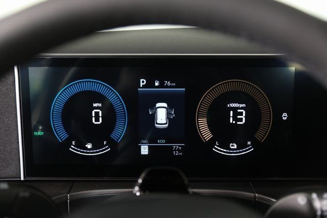 New 2026 Silver Hyundai SEL image 6