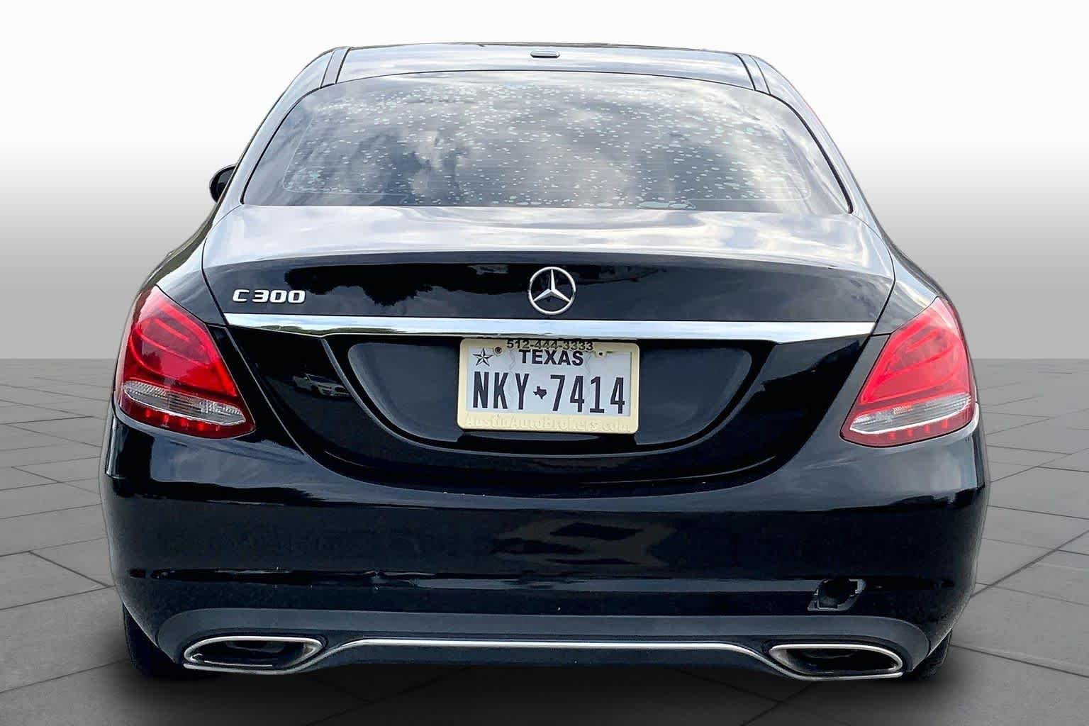 Used 2017  Mercedes-Benz C 300 image 5