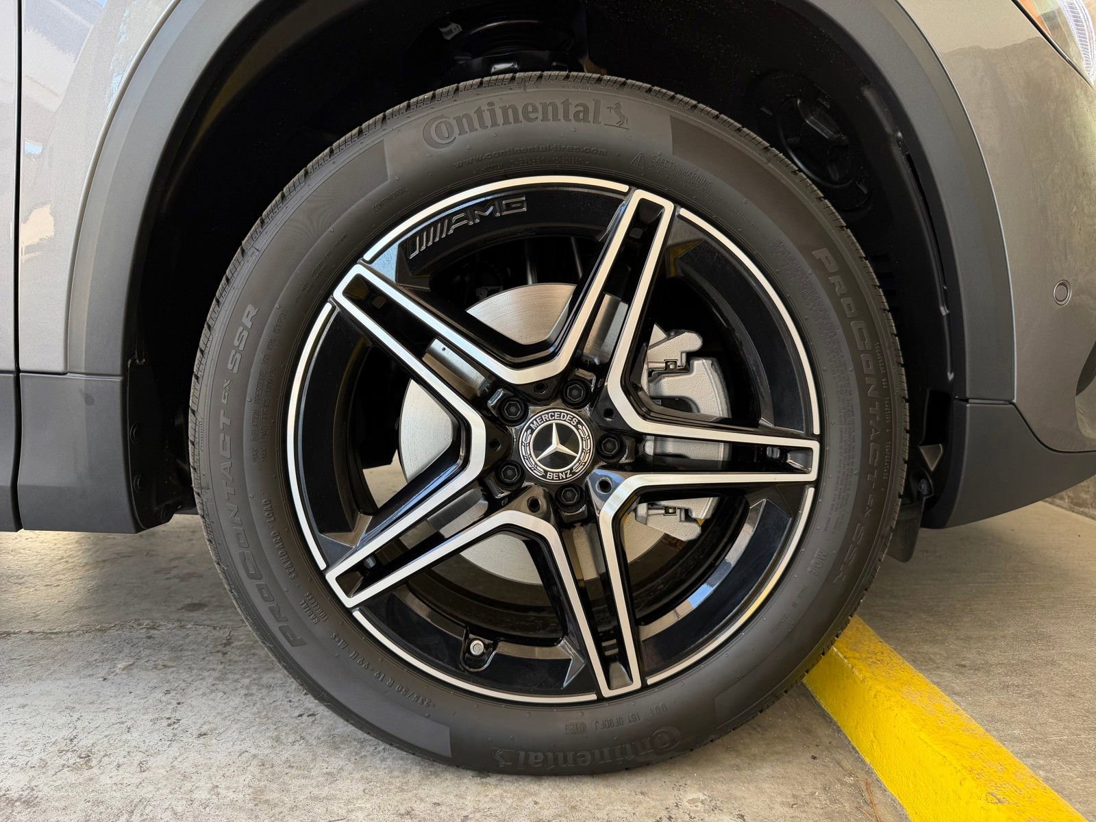 New 2026 Mountain Grey Metallic Mercedes-Benz GLA 250 image 45
