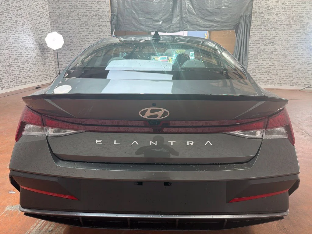 New 2026 Amazon Gray Hyundai SEL Sport Plus image 6