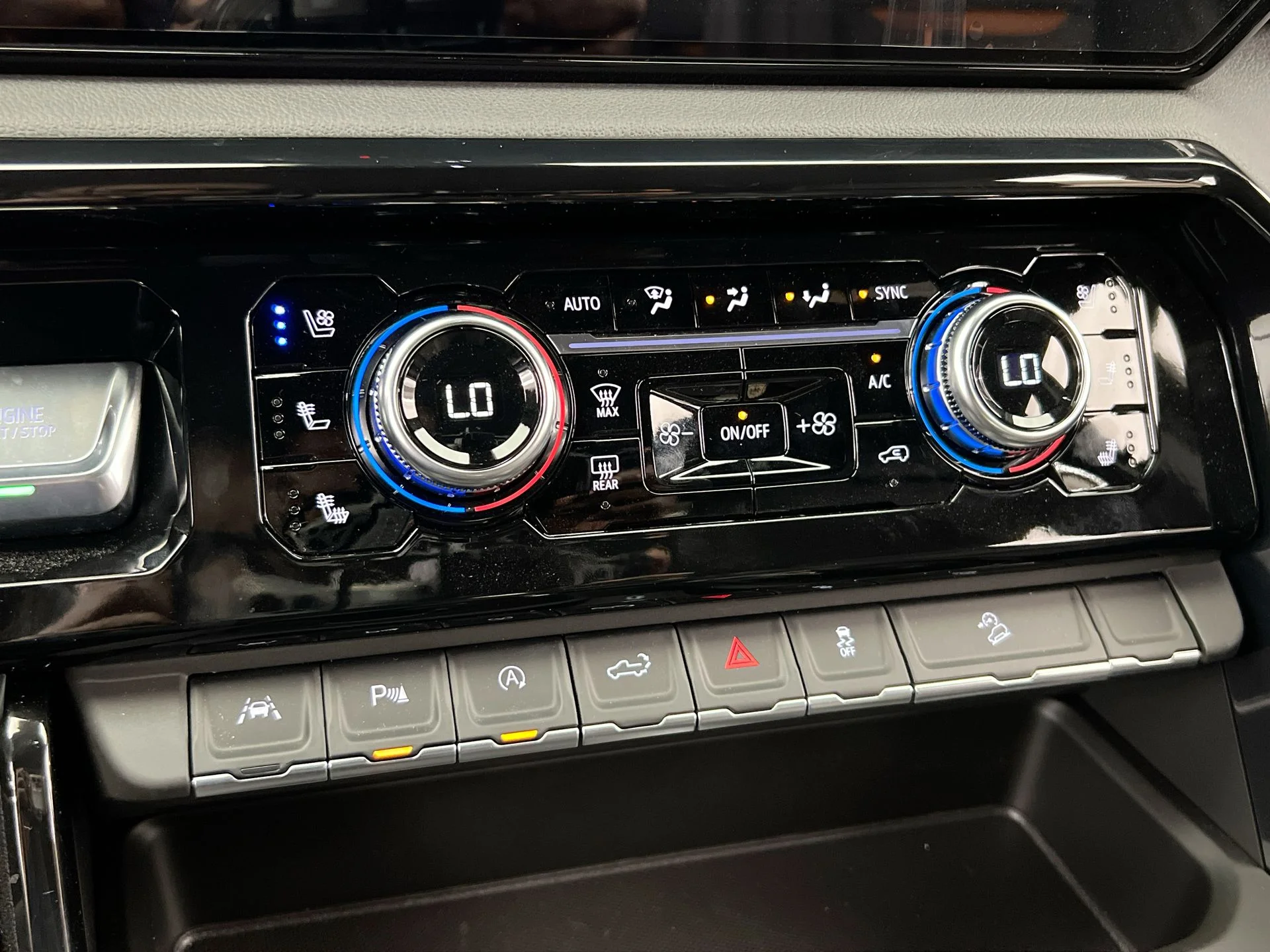 2026 GMC Sierra 1500 AT4 - Photo 72