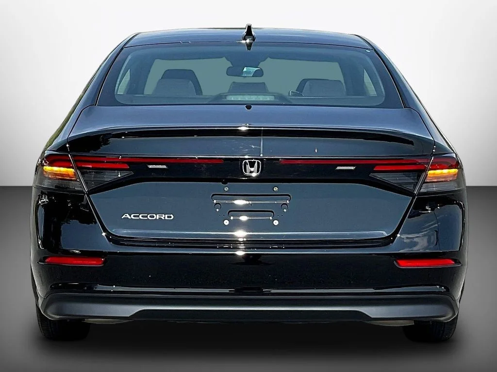 2025 Honda Accord SE - Photo 5