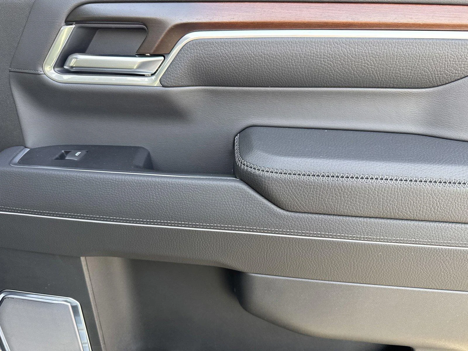 New 2026 Sterling Metallic GMC Denali image 11