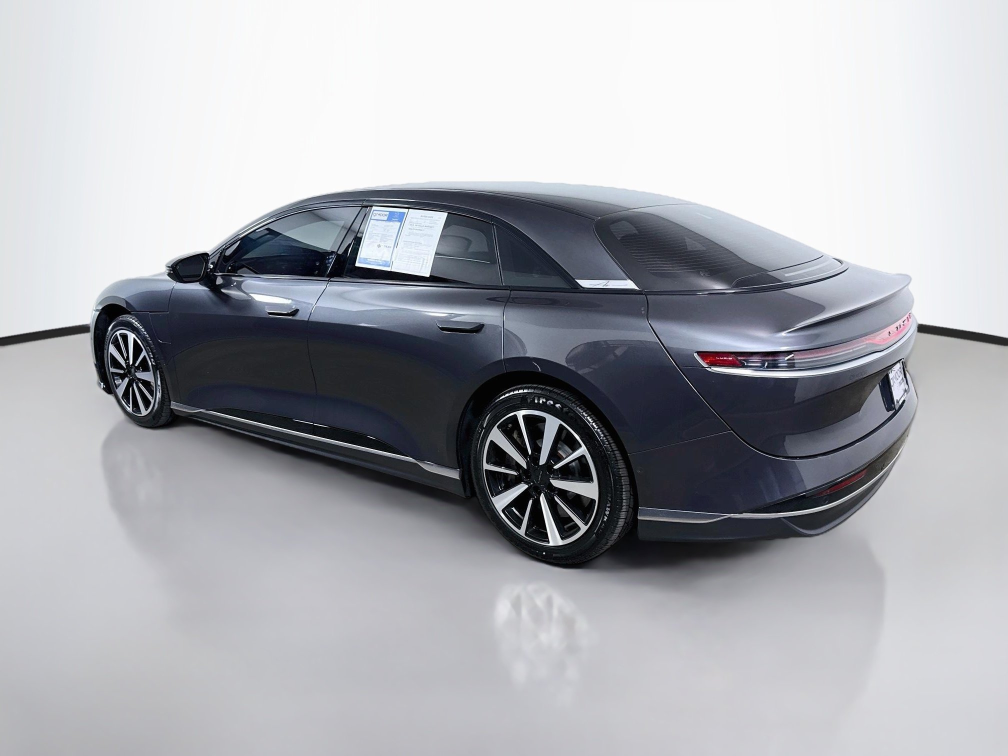 Used 2023 Quantum Gray Metallic Lucid Pure image 5