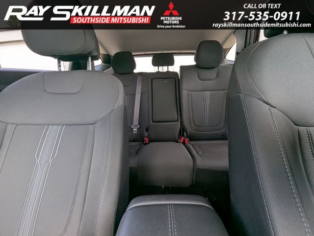 Used 2025 Red Hyundai SEL image 27