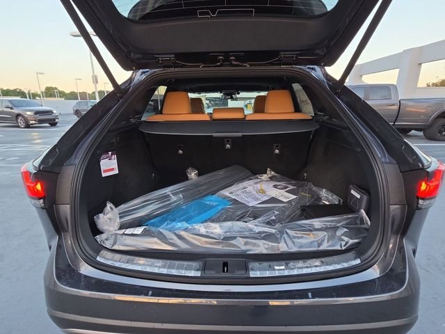 New 2026 Cloudburst Gray Lexus PREMIUM image 31