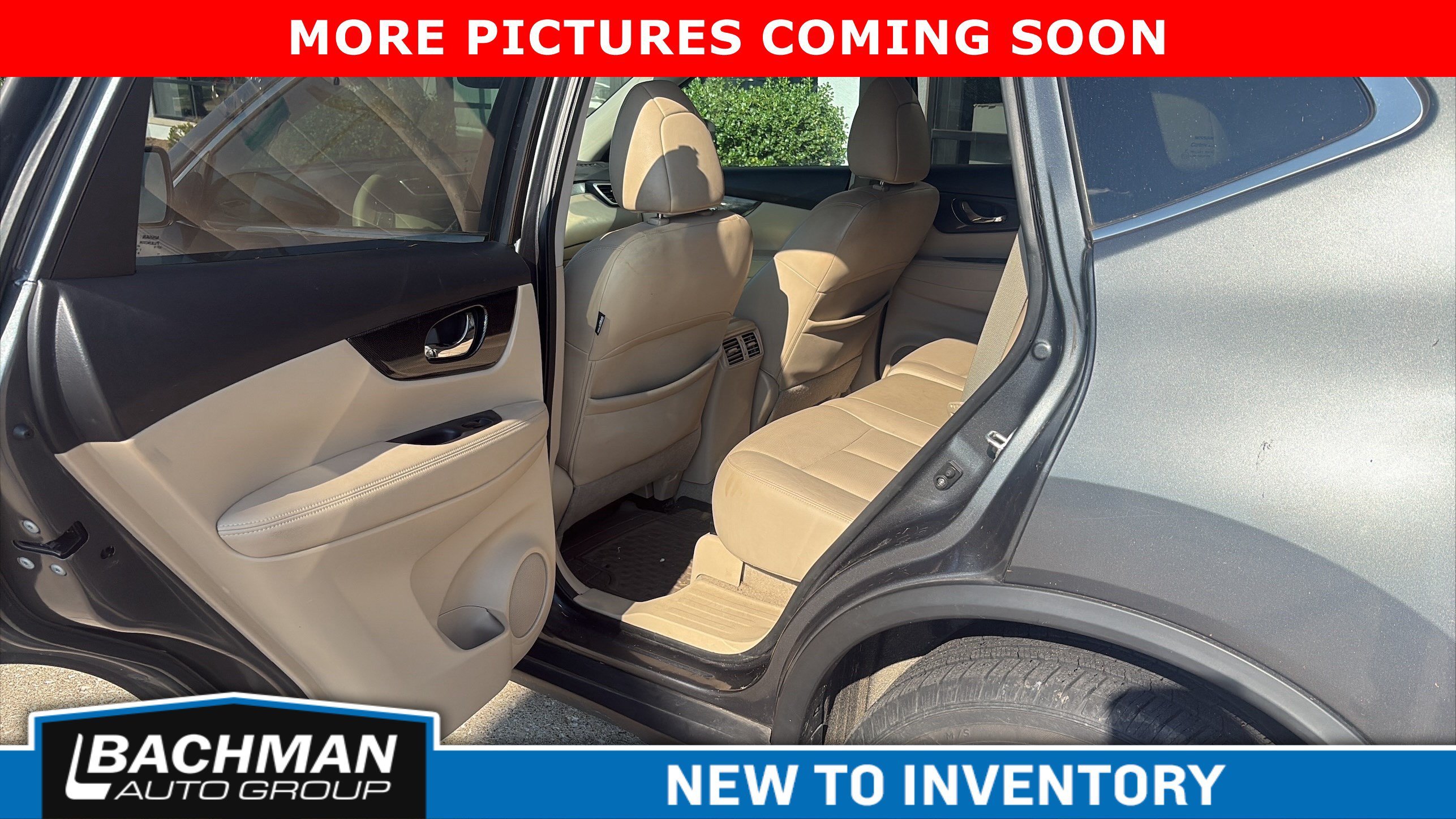 Used 2015 Gun Metallic Nissan SL image 8