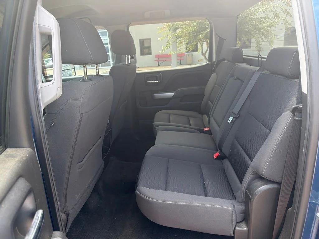 Used 2018 Blue Chevrolet LT image 11